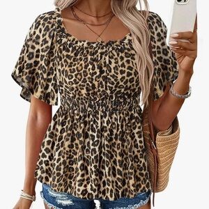 Stylish Leopard Print Ruffle Sleeve Top